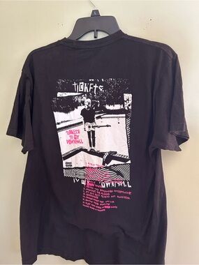 Machine Gun Kelly Tickets To My Downfall album track list t-shirt size L